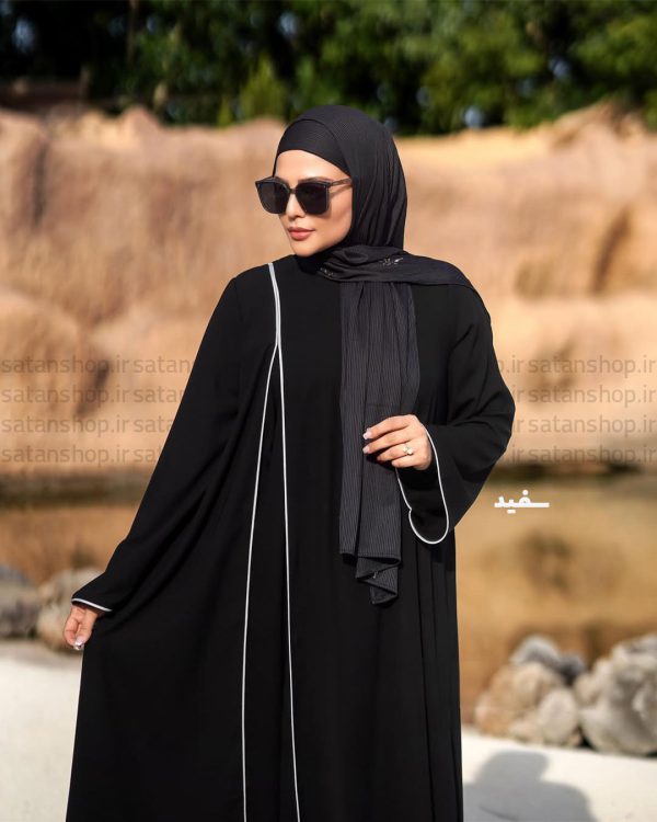 عبا سودا مغزی دوزی سفید